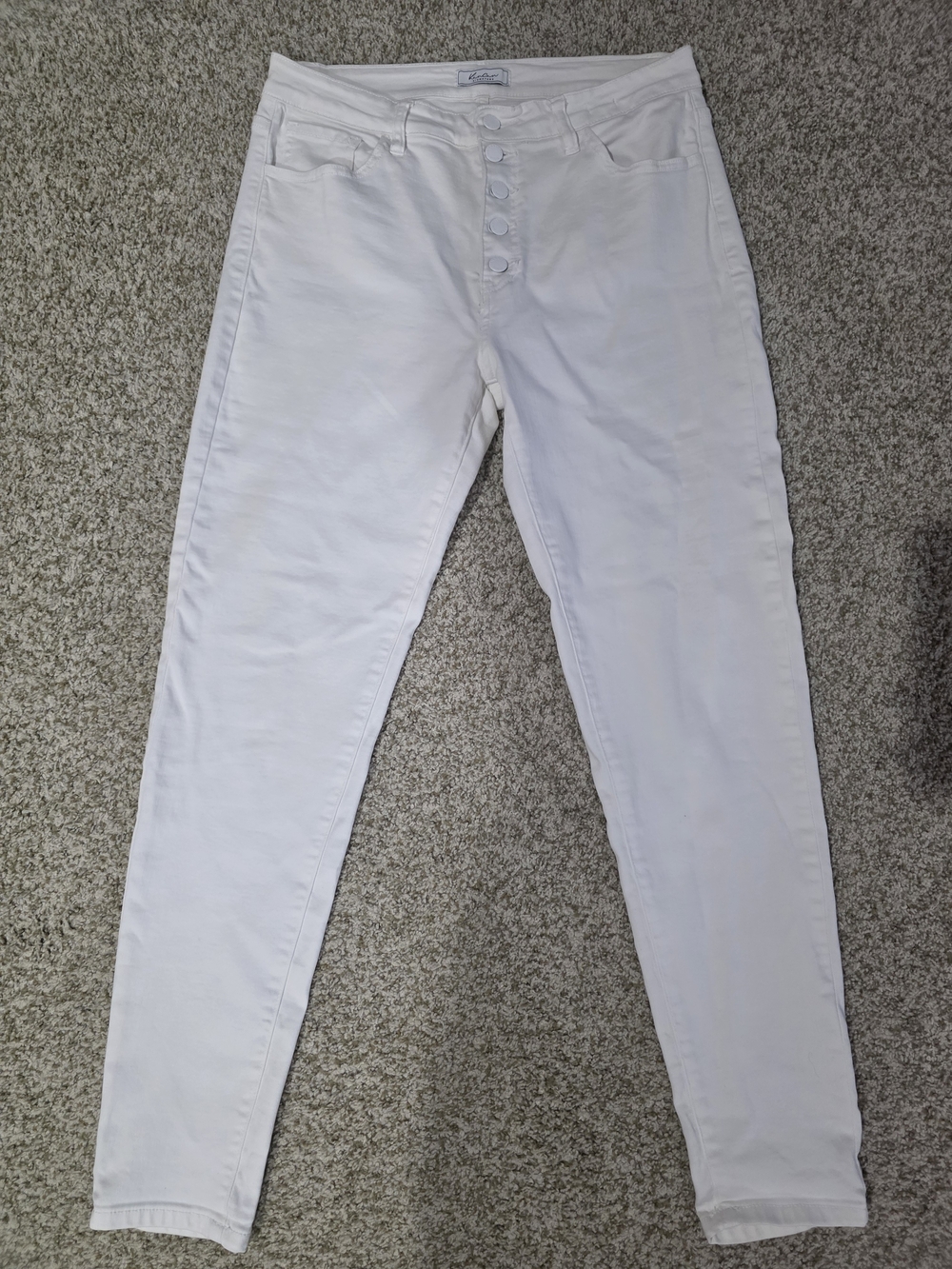 KanCan White Button-Fly Jeans